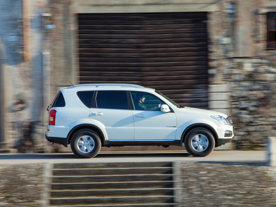  SsangYong Rexton W 2012 года  (фото 22 из 35)